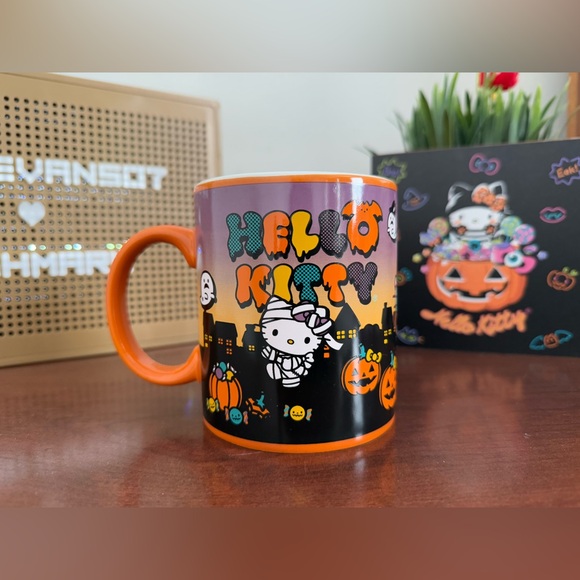 New Hello Kitty Vampire , zombie , Mummy Halloween Mug - Picture 2 of 5